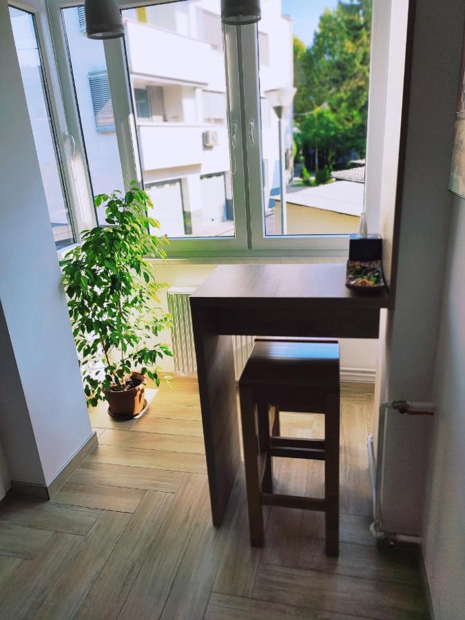 Apartman Lena Tuzla Exterior foto